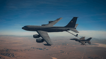 K C135 Refuels F16 2